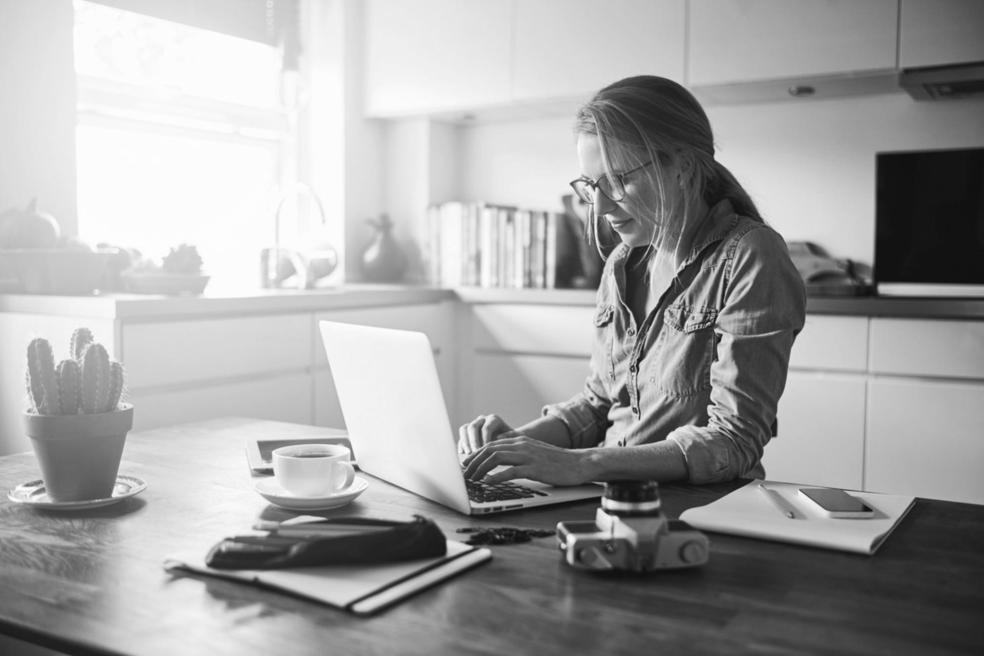 Teamarbeit bei der Budgetanalyse